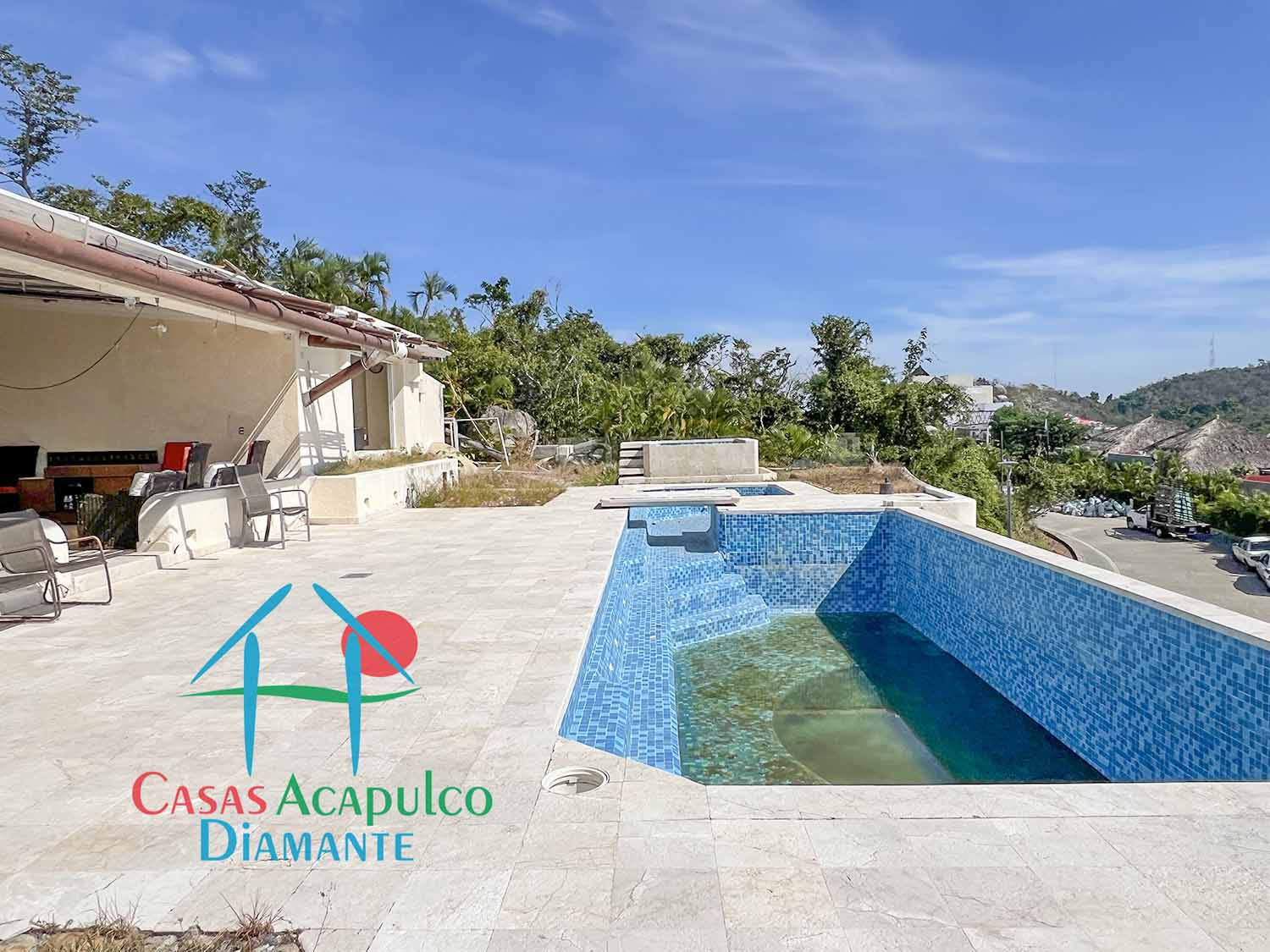 Casa Capadijos - Alberca y jardín después de Otis 2